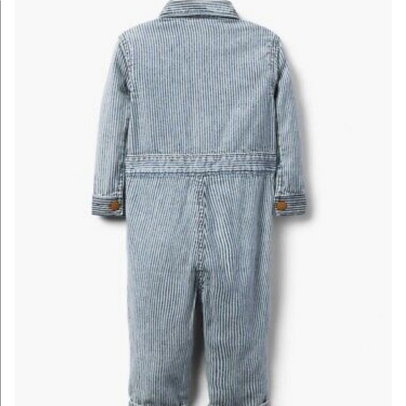 *ONLY 1 LEFT* 🔥HP🔥 One-Piece Train Conductor Suit - Picture 2 of 4